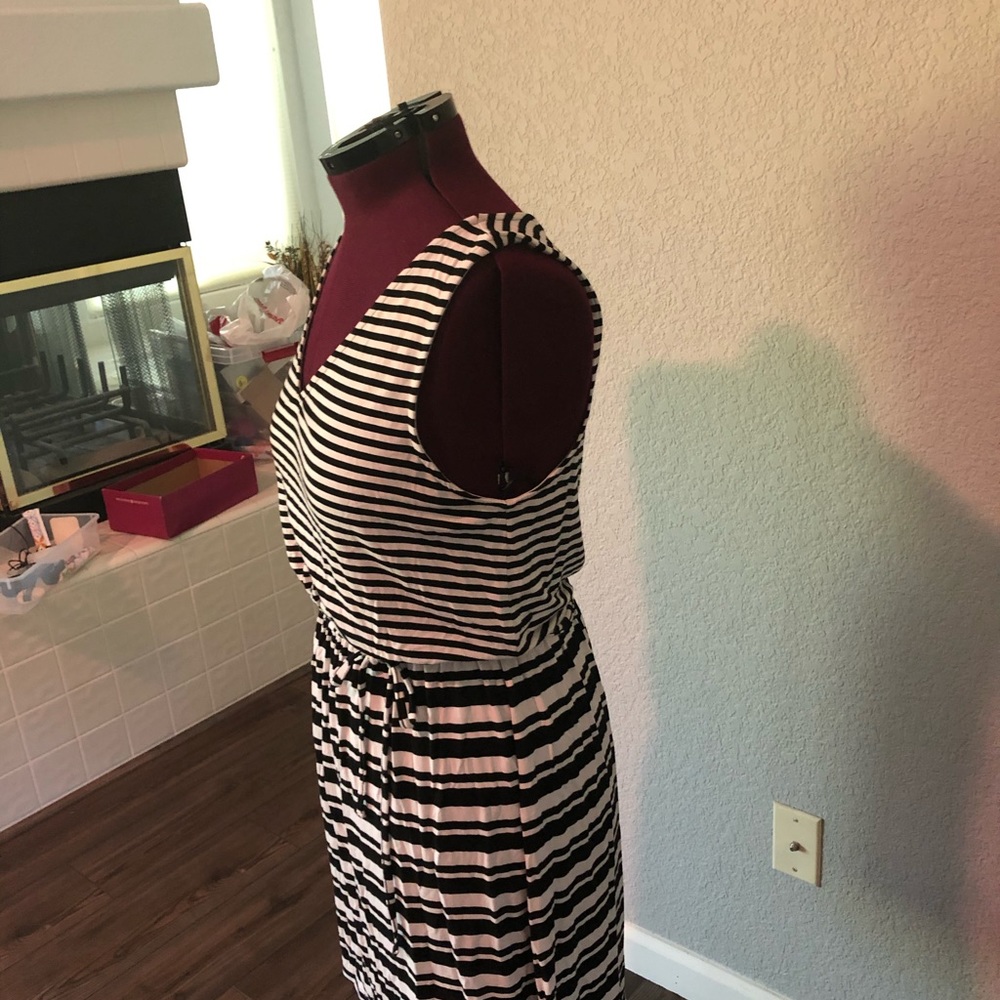 Cute cotton dress or cover-up.